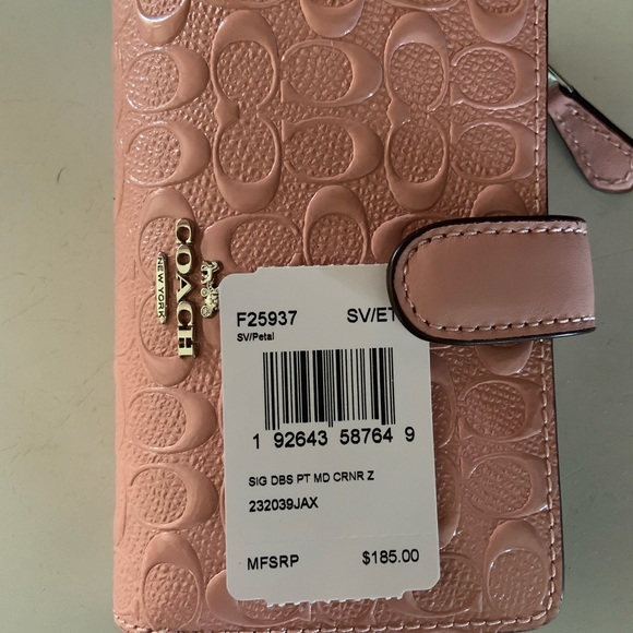 Beautiful Coach signature purse and wallet - Picture 4 of 8